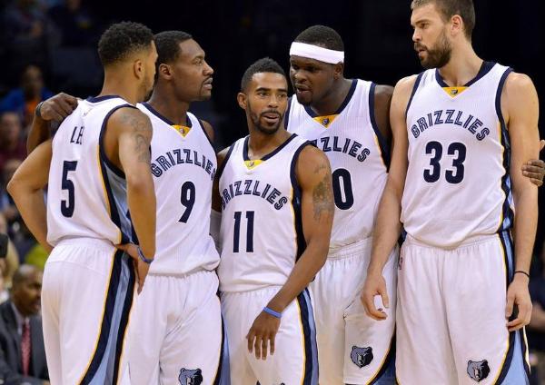 在赛程密集 在赛程密集